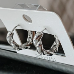 Серьги Oubi Yabi «Shine Twist Hoops» Silver