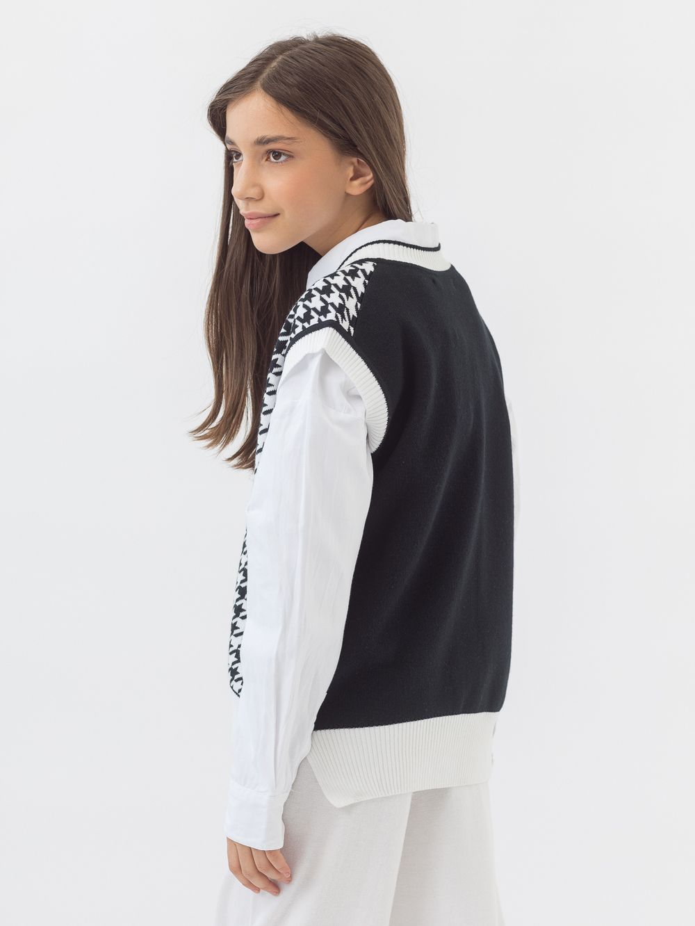 Жилет черно-белый для девочки арт. АТ951