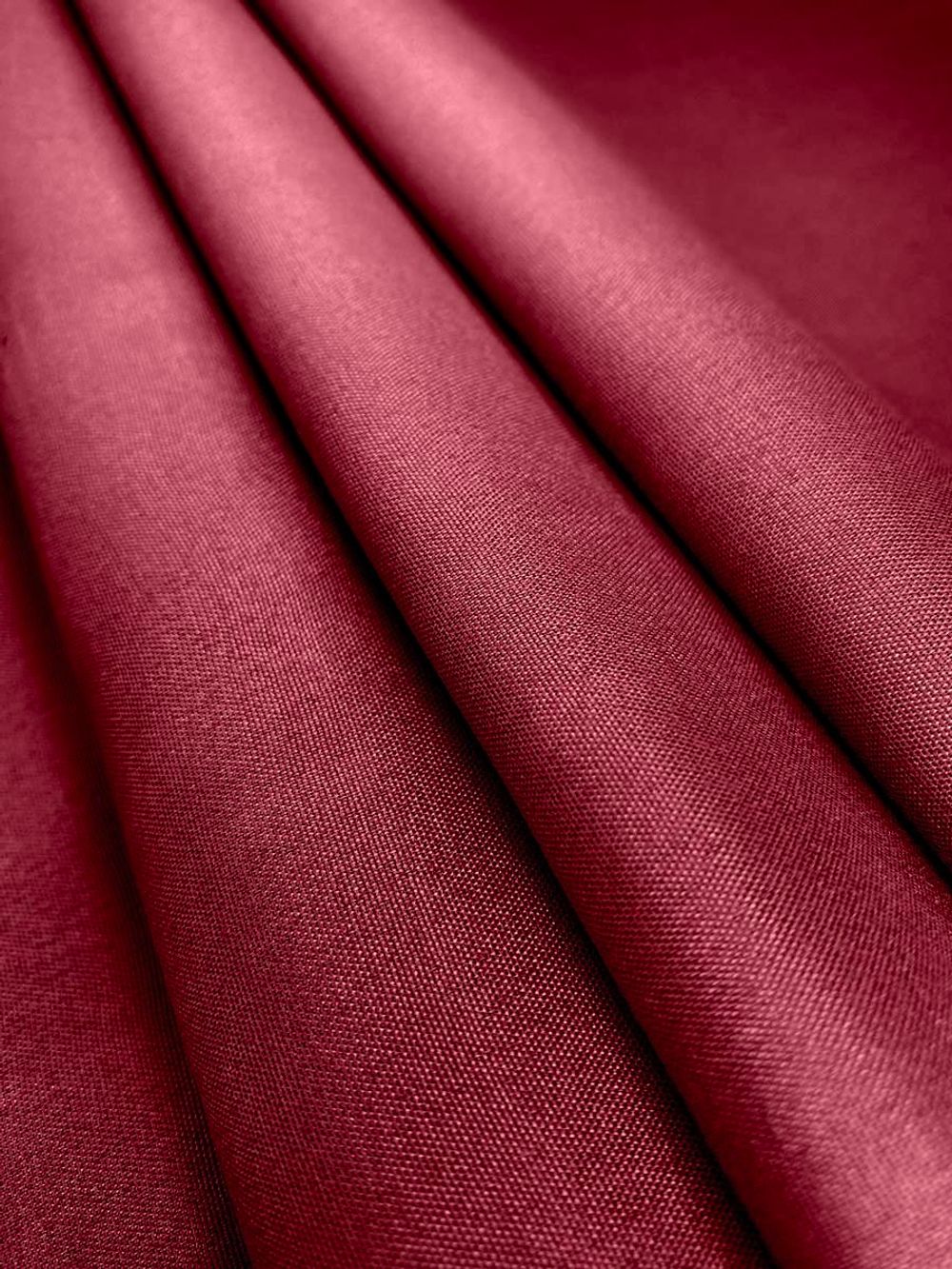 Простынь на резинке Полисатин Simple House "Малина" 90x200 см