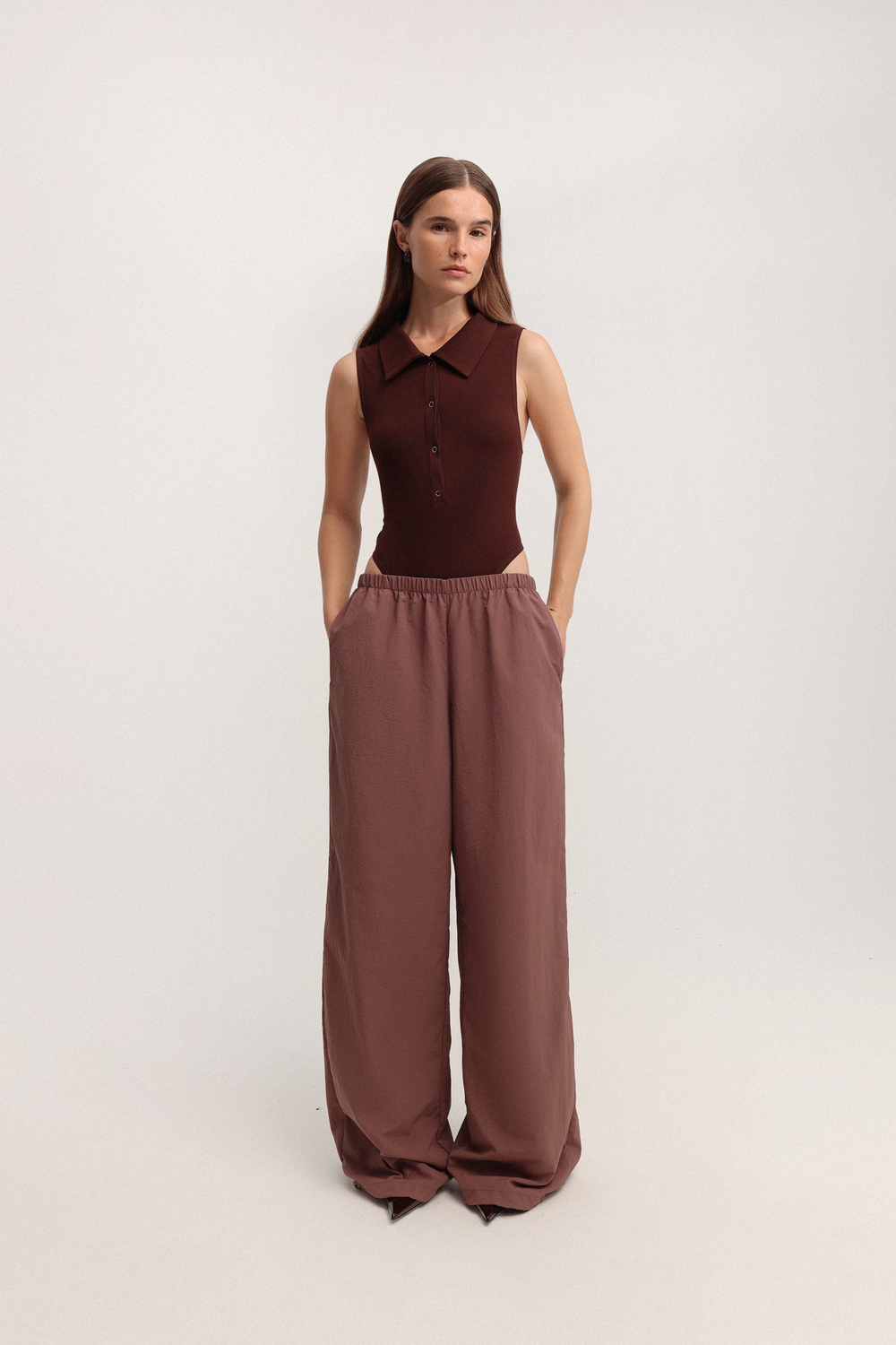 Брюки из плащевки