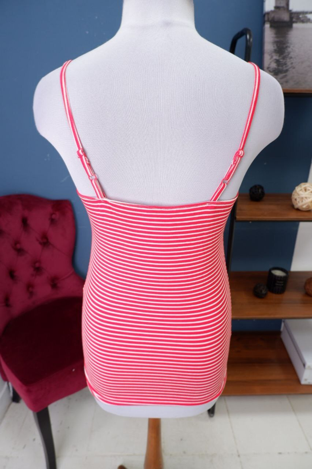 Топ в красно-белую полоску 44-46 размер