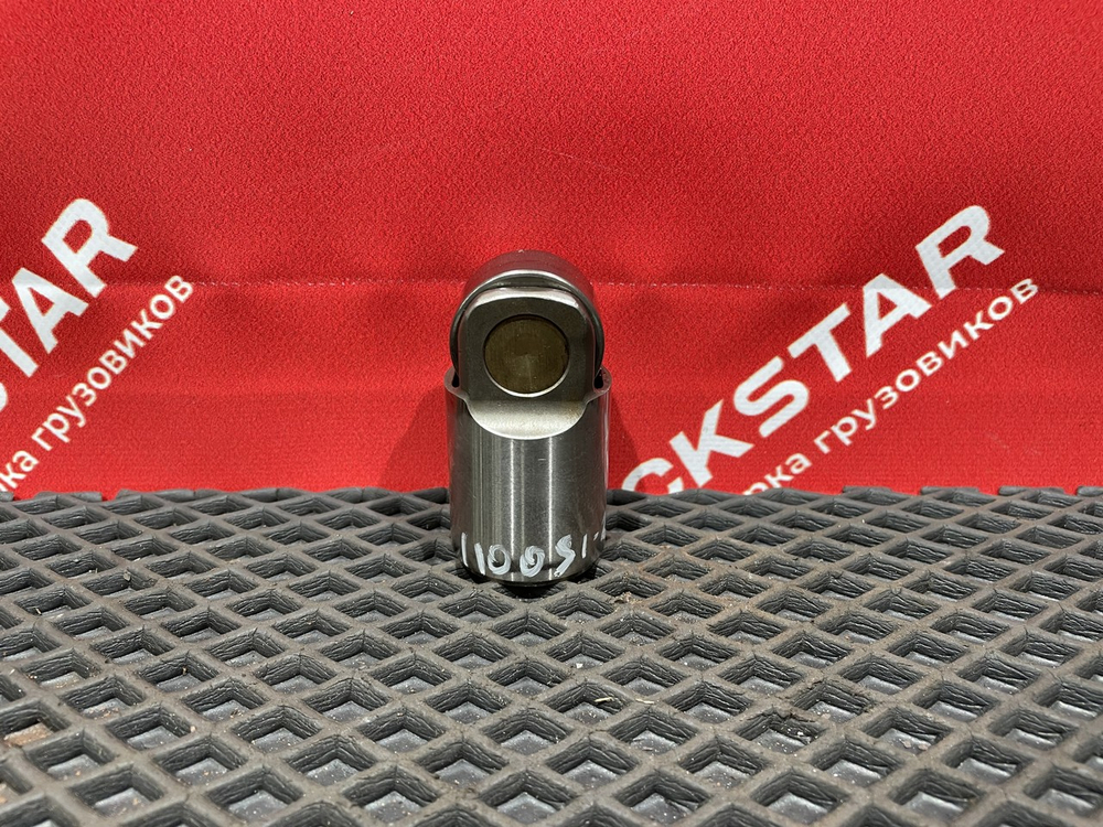 Толкатель выпускного клапана