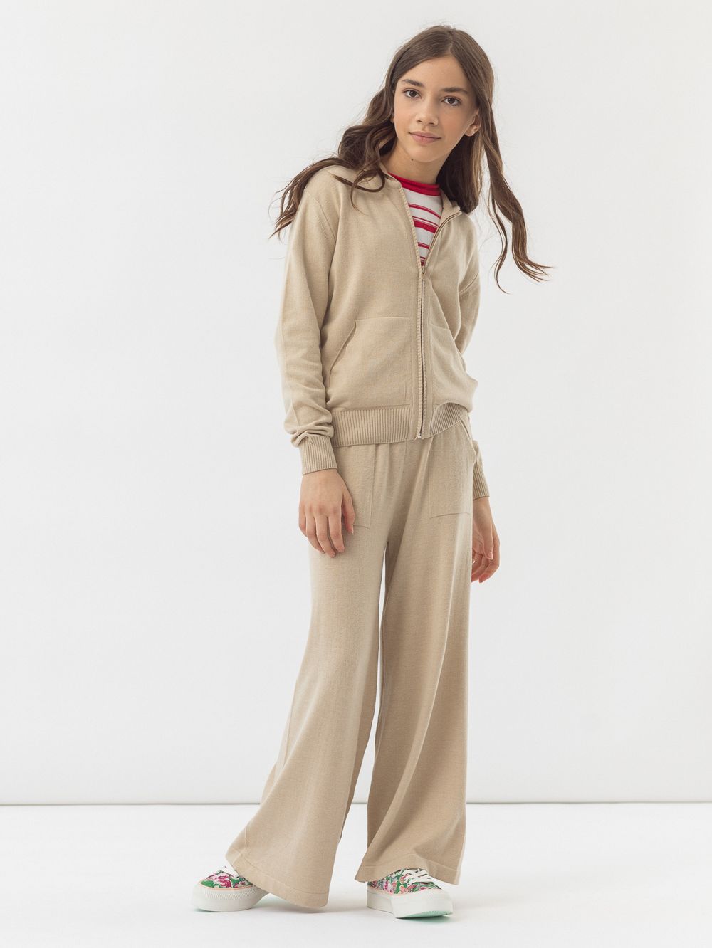 Брюки  темно-бежевые для девочки арт. АТ971