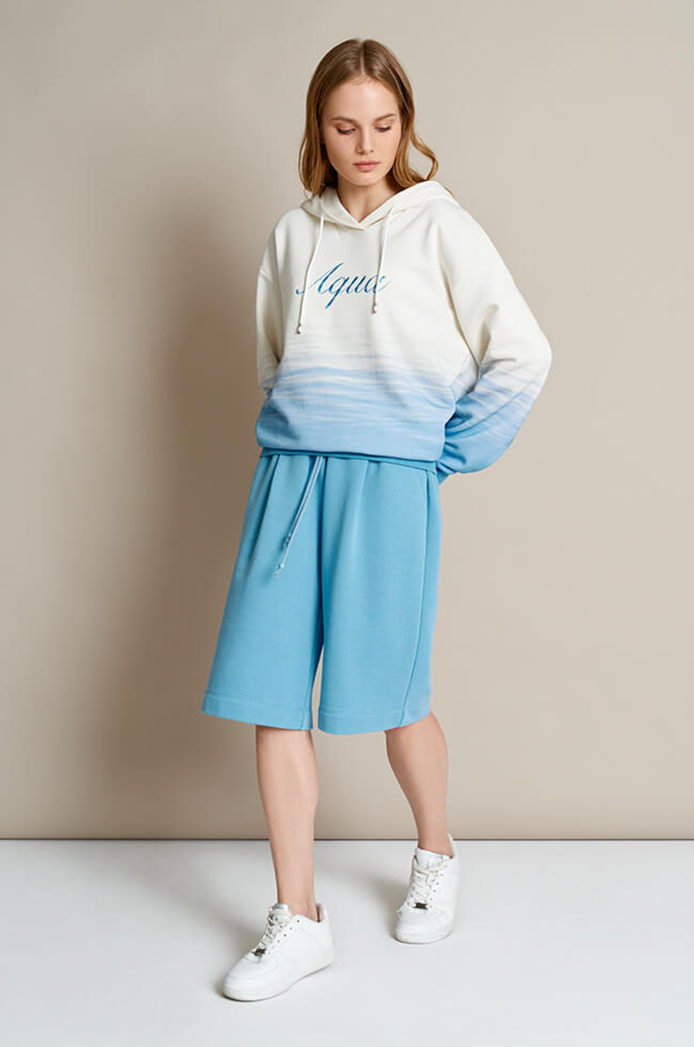 22571 Джемпер женский (молочный / голубой)