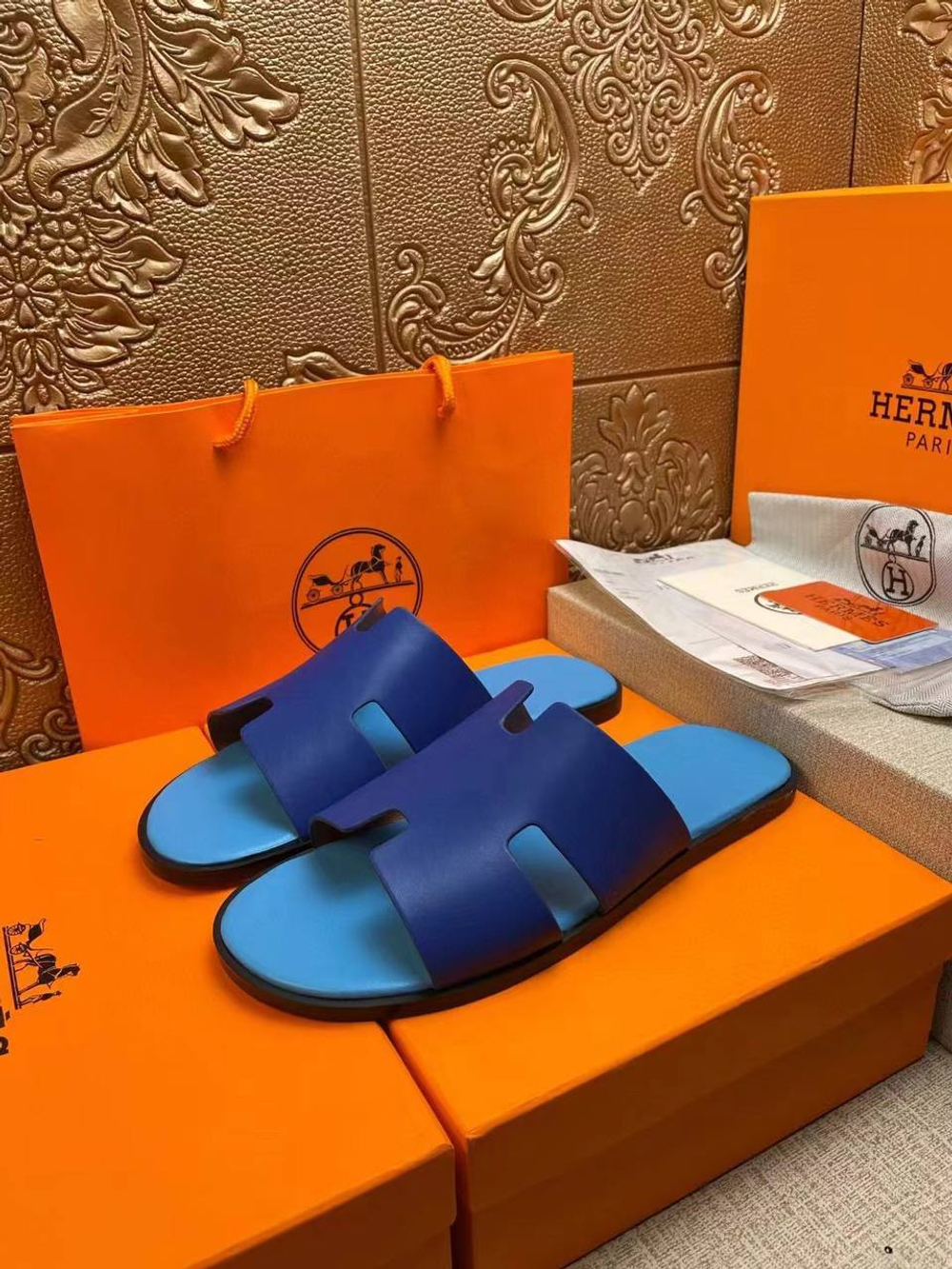 Шлёпанцы Hermes