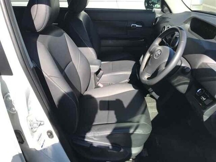 TOYOTA COROLLA RUMION 1.8S 2014г.