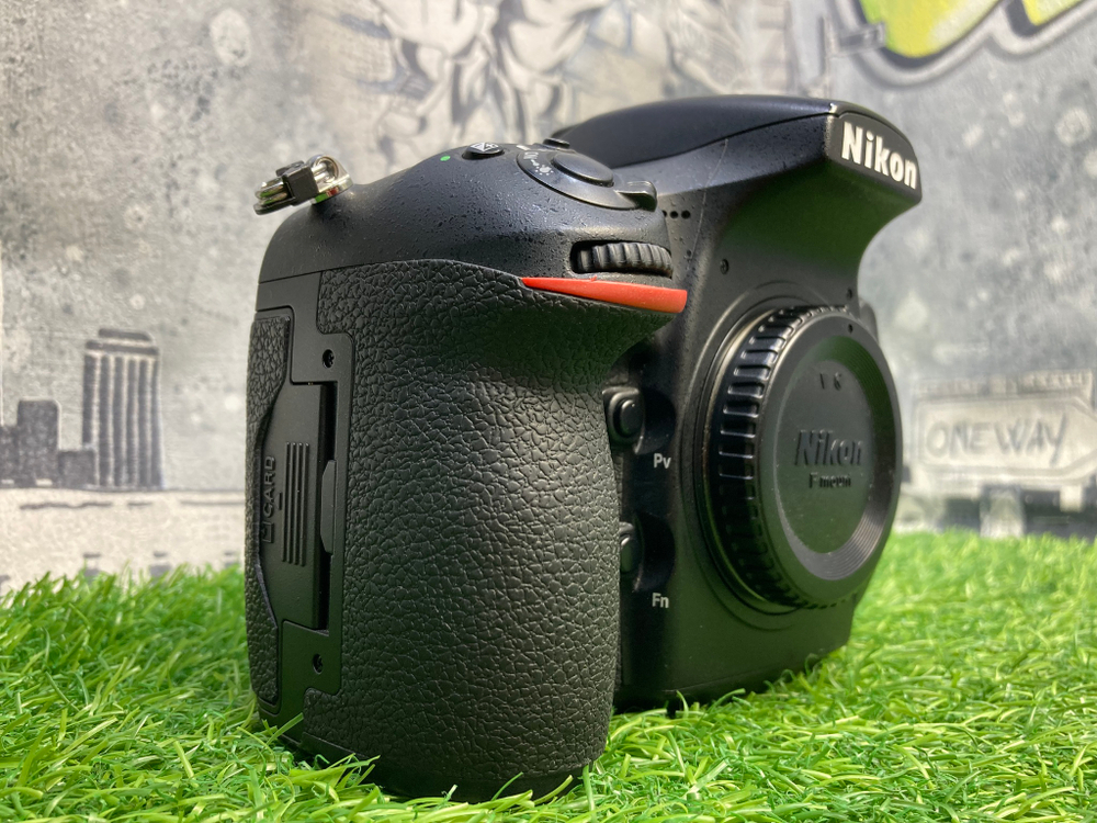 Nikon D810 (75.500 кадров