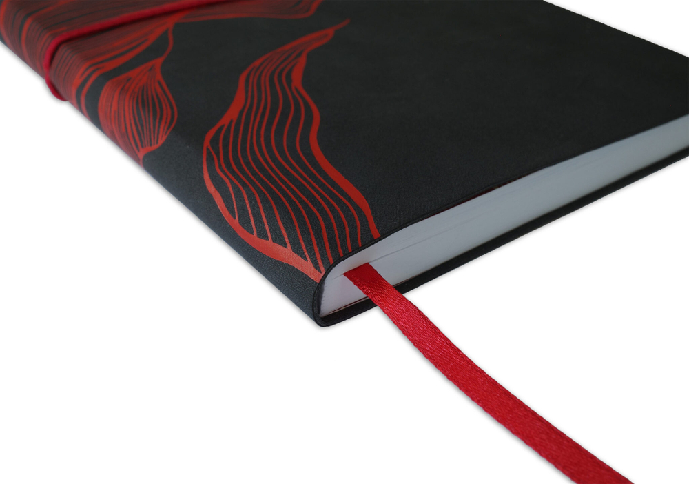 НОВИНКА! Блокнот "Floral" в клетку А5 128 листов, гибкая обложка из бархатистой экокожи нубук  (цвет черный) с тиснением рисунка красной матовой фольгой