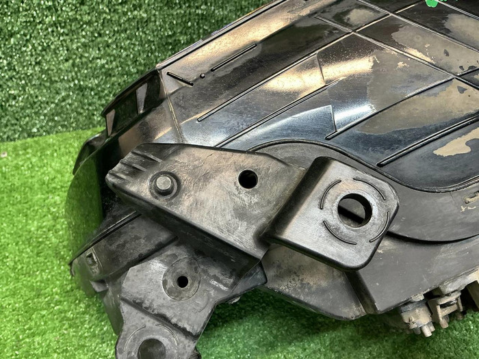 Фара правая Genesis G80 2 (2020-2024) LED