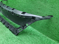 Кронштейн решетки радиатора Peugeot 3008 2 (16-20)