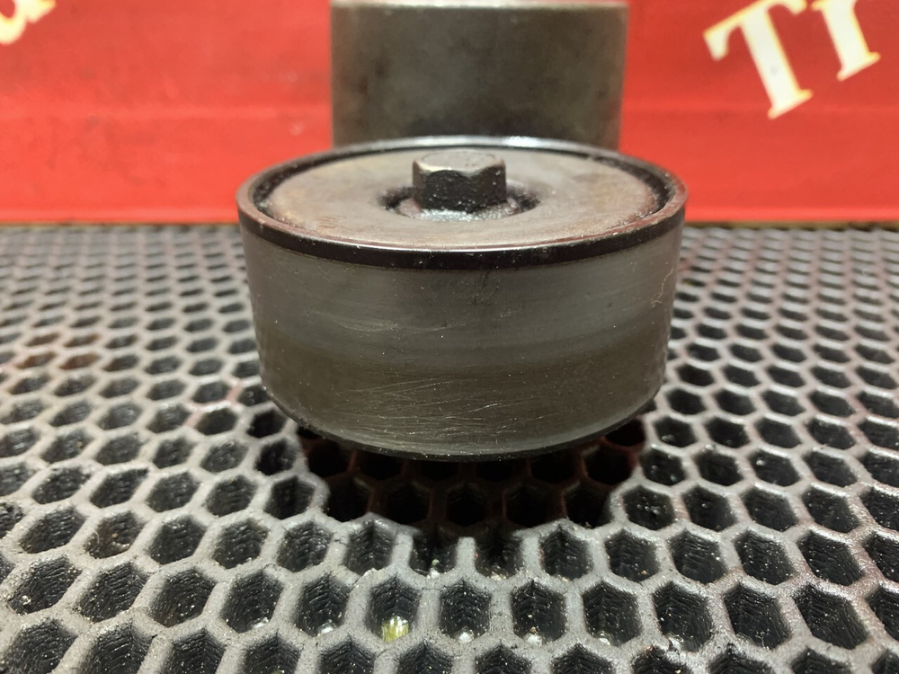 Ролик-натяжитель 2021г