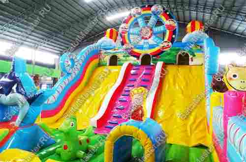 Коммерческий надувной батут "Парк развлечений", размер 13*7*6 м