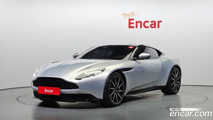 Aston Martin DB11 4.0 V8 Coupe (12.2020)