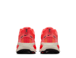 Кроссовки для бега женские Nike Vomero 18 W Красно-оранжевые
