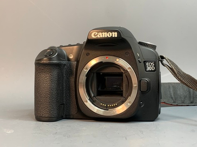 Canon EOS 30D Body
