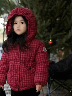 Пуховик Moncler