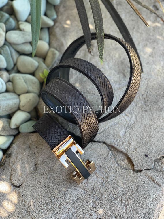 Ремень из кожи питона черного цвета AC-114