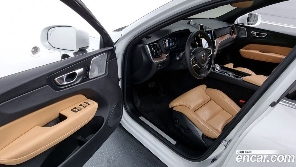 Volvo XC60 2 Generation T8 Inscription (02.2021)