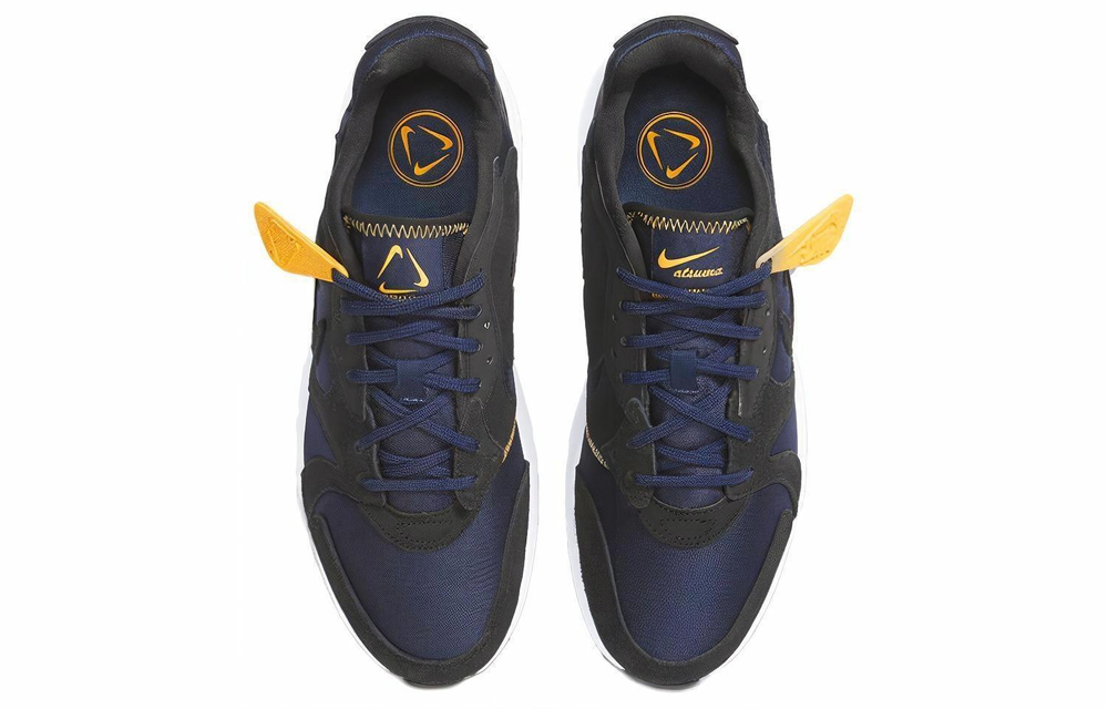 Кроссовки Nike Atsuma