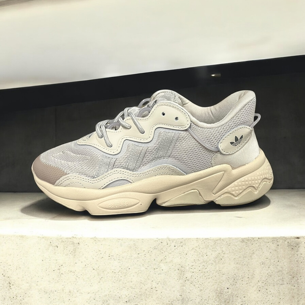 Adidas Ozweego • Beige Desert Rat