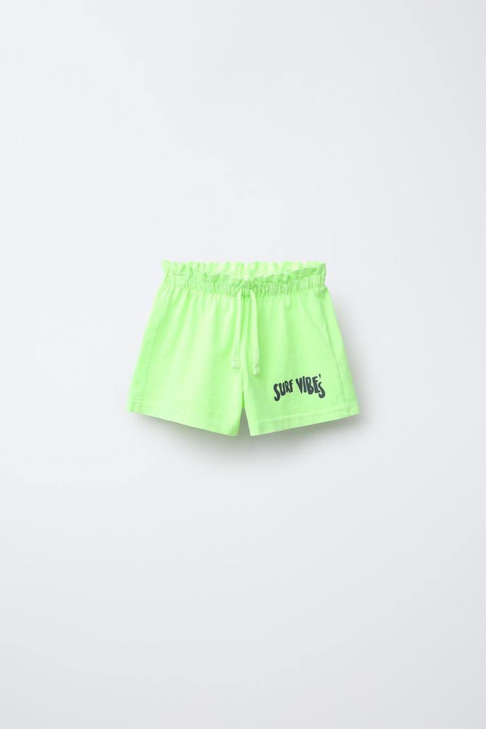 ZARA КОМПЛЕКТ ИЗ ФУТБОЛКИ И ШОРТОВ-БЕРМУДОВ С ПРИНТОМ, ЛАЙМОВЫЙ