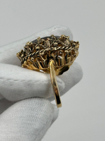 Кольцо с коричневыми кристаллами