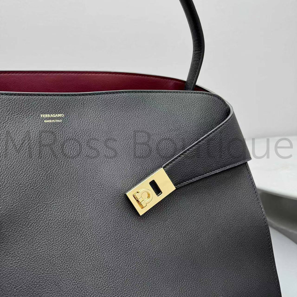 Сумка Ferragamo Hug большая