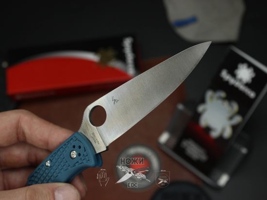 Складной нож Spyderco Endura 4 10FPK390 c клинком из стали Bohler K390 Microclean, рукоять FRN