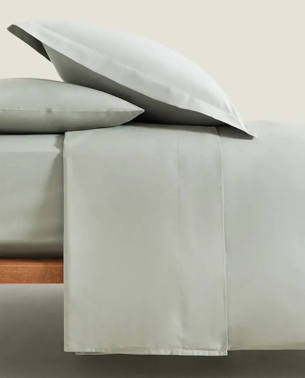 ZARA HOME (200 НИТЕЙ) НАТЯЖНАЯ ПРОСТЫНЯ ИЗ ХЛОПКА ПЕРКАЛЬ, СВЕТЛО-ЗЕЛЕНЫЙ