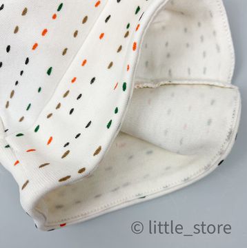 Шапочка однослойная "Осенняя пора" цветные штрихи на белом