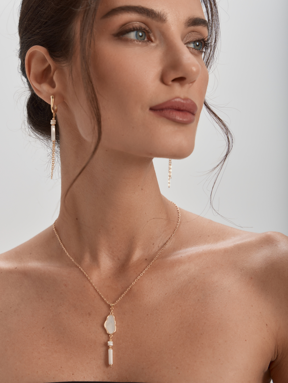 91003411 Колье Selena Pearls