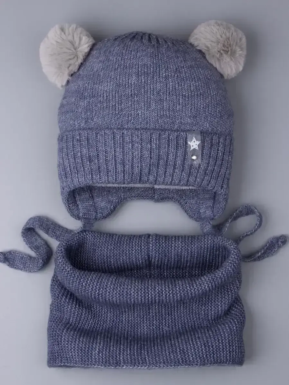 Шапка для мальчика зимняя вязаная и снуд