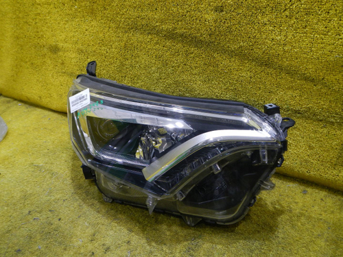 Фара правая Toyota RAV4 4 CA40 (2015-2019) LED