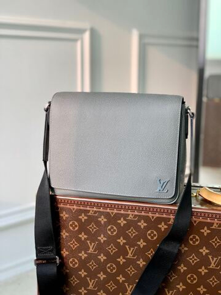 Louis Vuitton District PM Messenger Bag