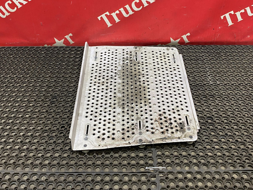 Трап на раму центральный 2018г