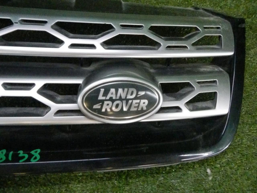 Решетка радиатора Land Rover Discovery Sport (2014-2019)