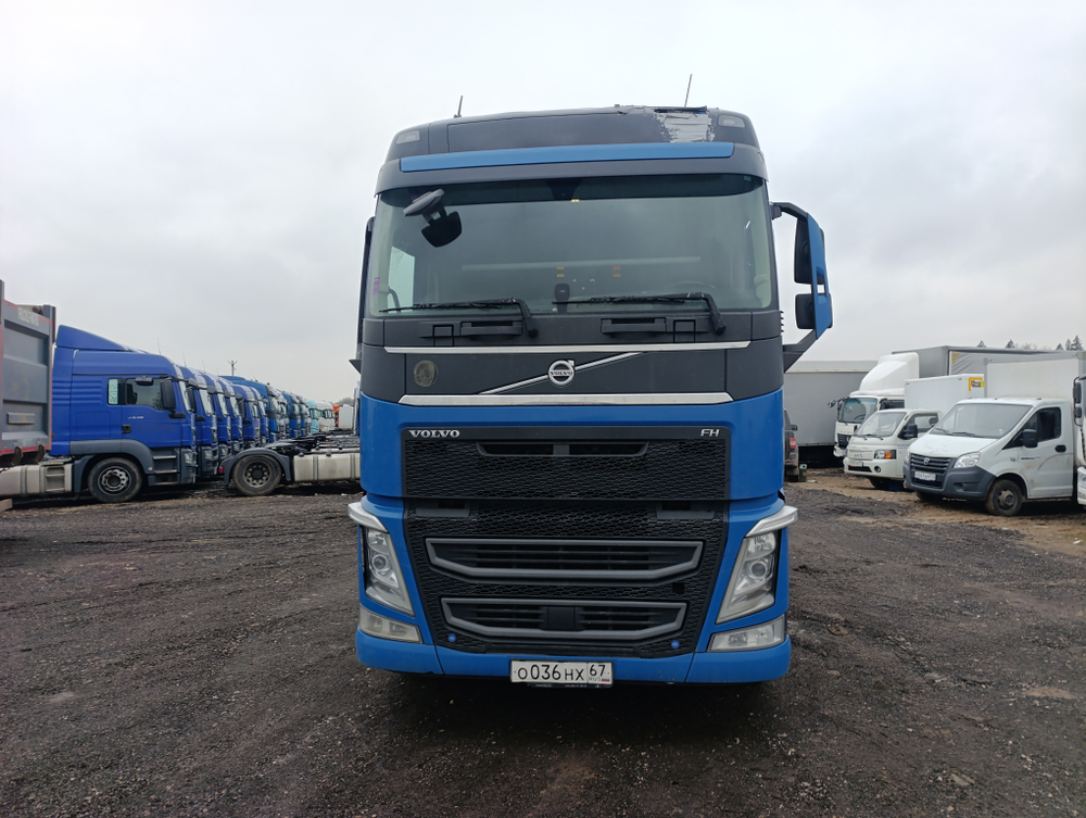 Volvo FH 4x2 Седельный тягач FH-TRUCK (Дизельный, 12,8 л, 510 л.с., АТ)