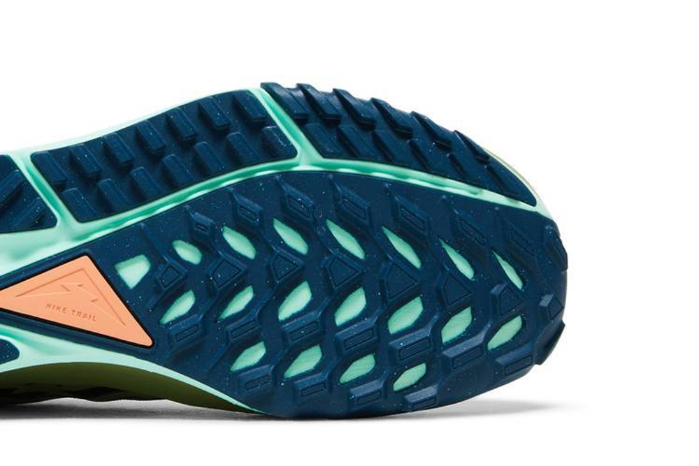 Кроссовки Nike Pegasus Trail 4
