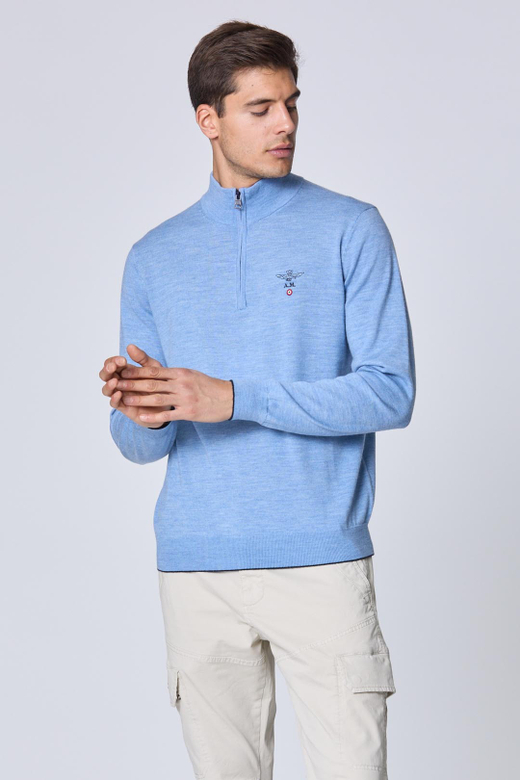 Свитер из шерсти