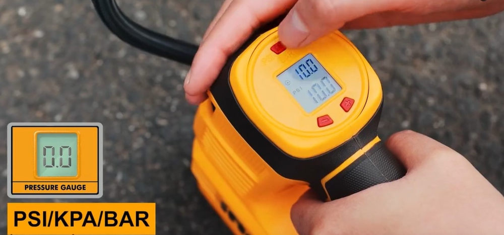 Аккумуляторный автомобильный компрессор INGCO CACLI2012 20 В