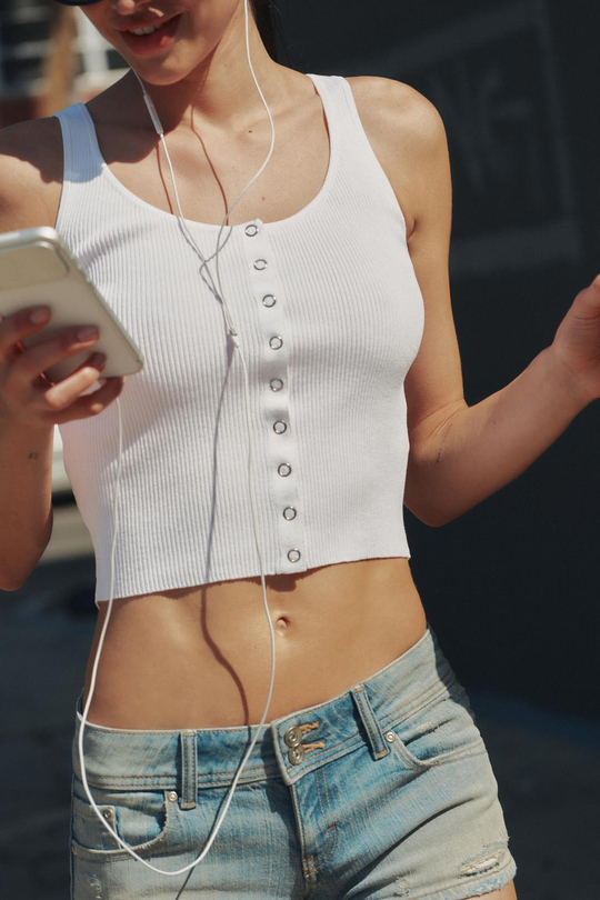 ZARA ТРИКОТАЖНЫЙ ТОП В РУБЧИК, БЕЛЫЙ