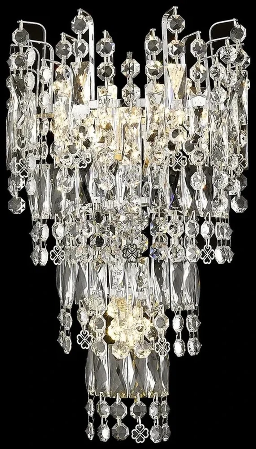 Настенный светильник Wertmark MARCELLA WE154.04.101