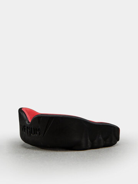 Капа боксерская Venum Challenger Black/Corail