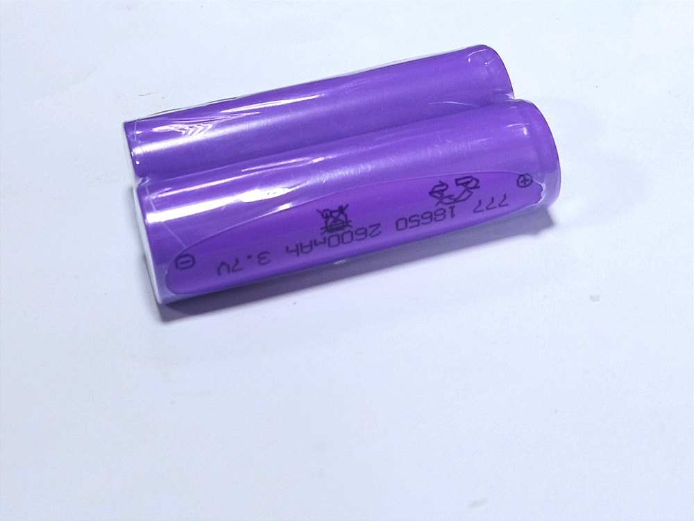 Аккумулятор 18650 -2600mAh 3.7v Li-ion No name 777 (2шт.)