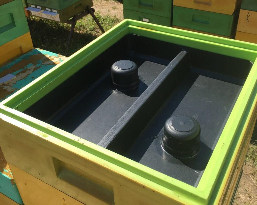 Вкладыш к кормушке ППУ 10 рамок Нижегородец 5 литров