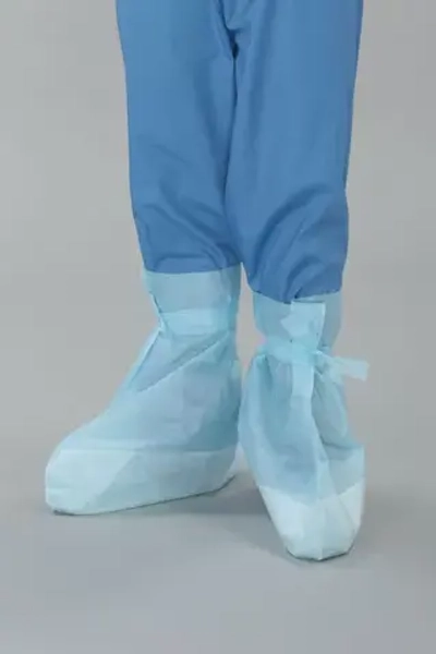 Бахилы хирургические ламинированные 45 см на завязках плотность 42г/м2 нестерильные Новисет