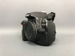 Nikon D5000 80.010 кадров