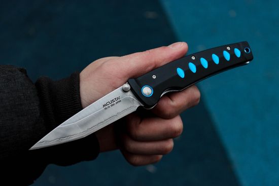 Нож складной Mcusta Katana Tanto Basic Folder VG-10 San Mai, Black Blue Anodi...