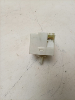 RST703DW кт18 Датчик уровня воды (пресcостат) для стиральных машин Ariston 16002692104 б/у