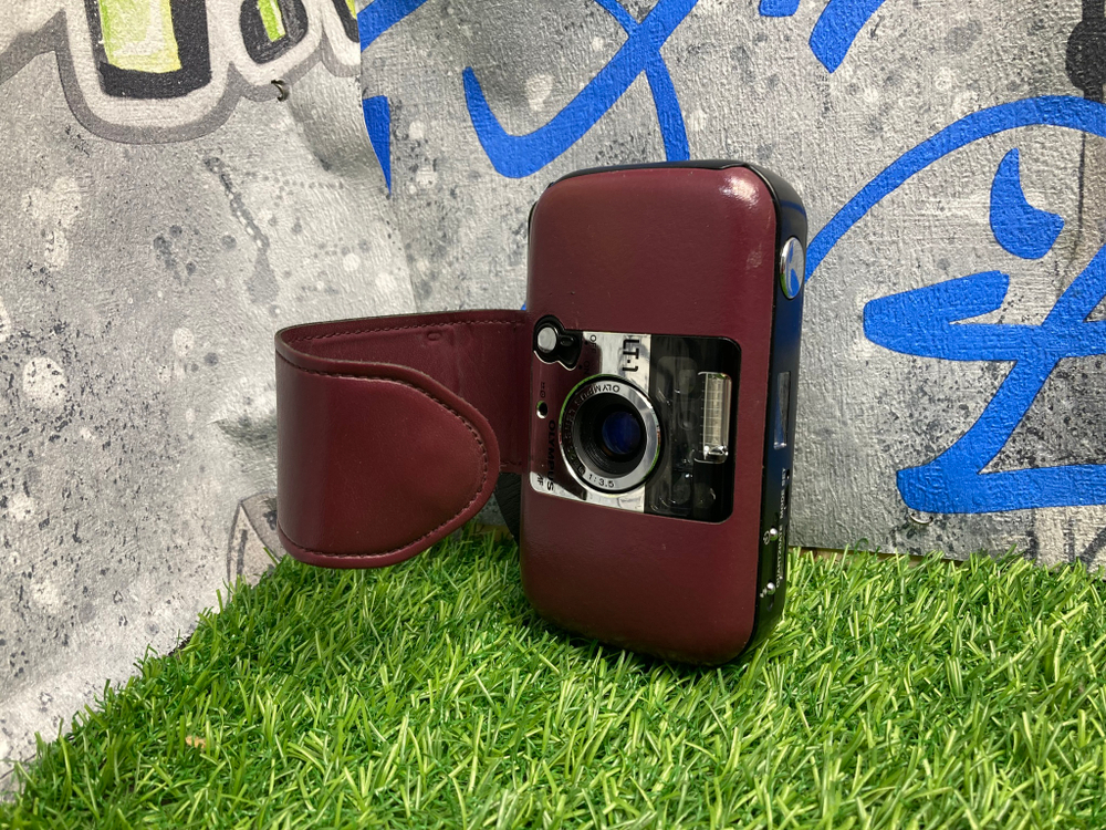 Olympus LT-1 Dark Crimson